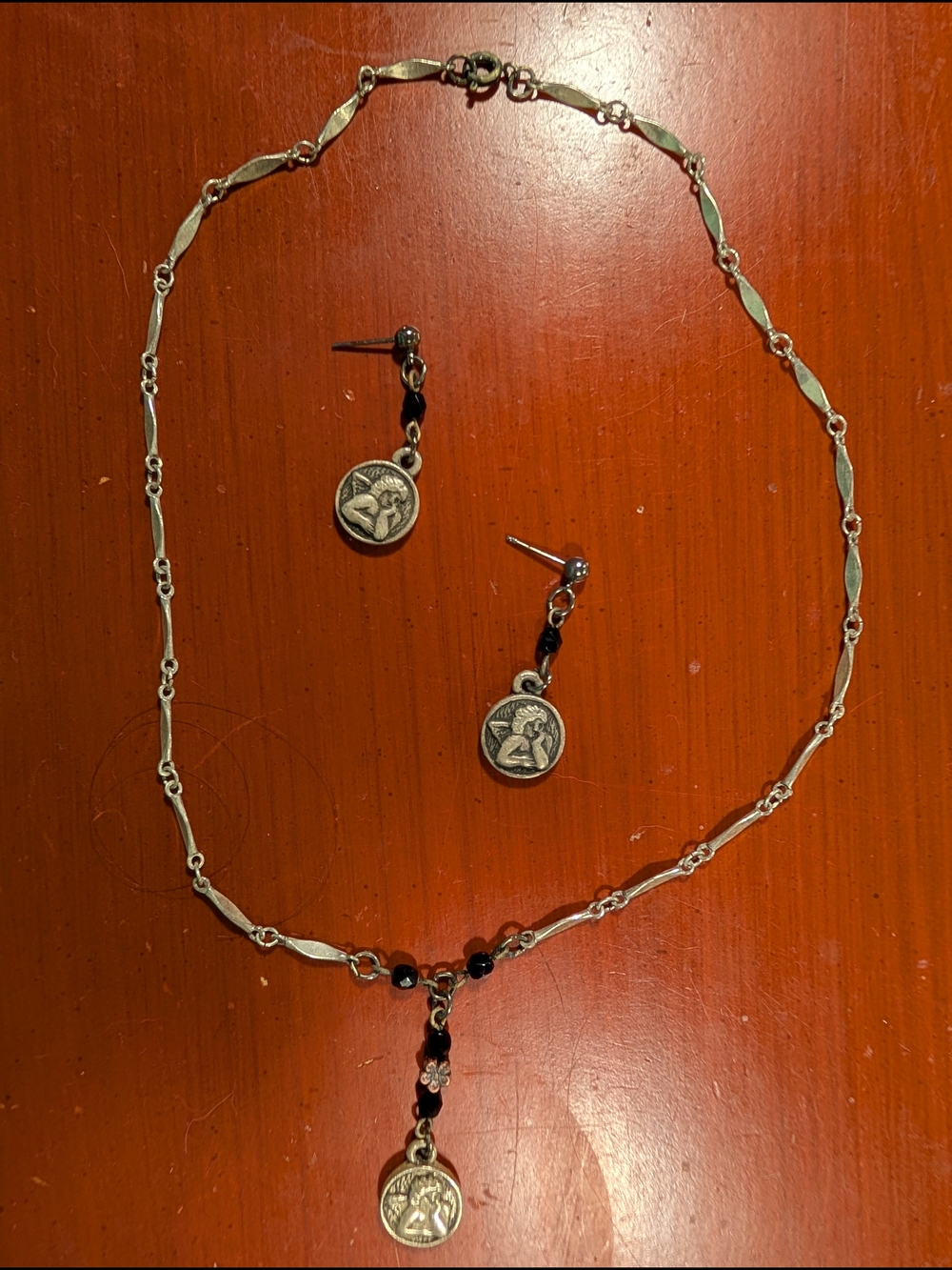 Silver-tone Necklace/Earring Set